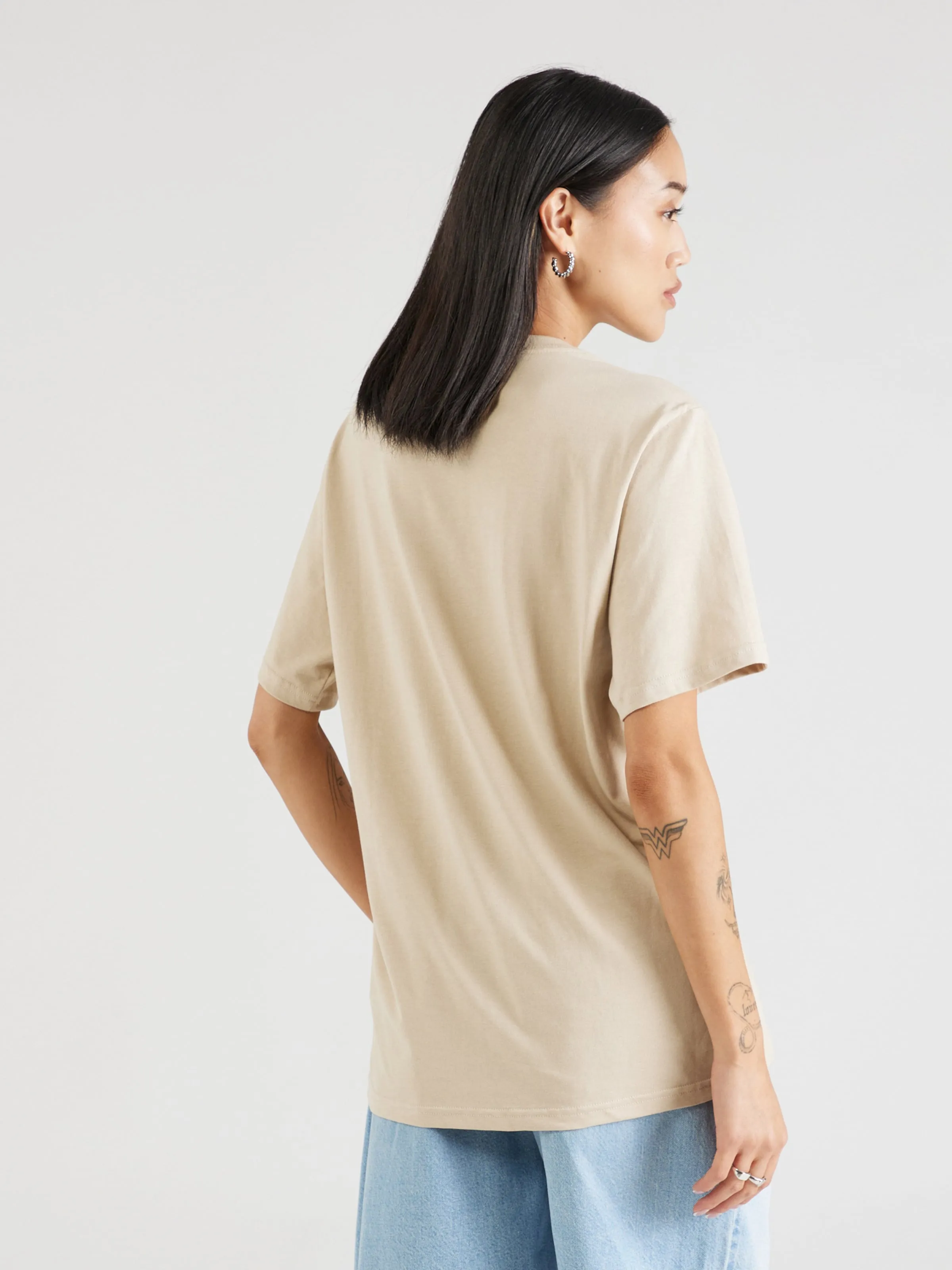 CAMISETA 'GOTO' CONVERSE EN BEIGE