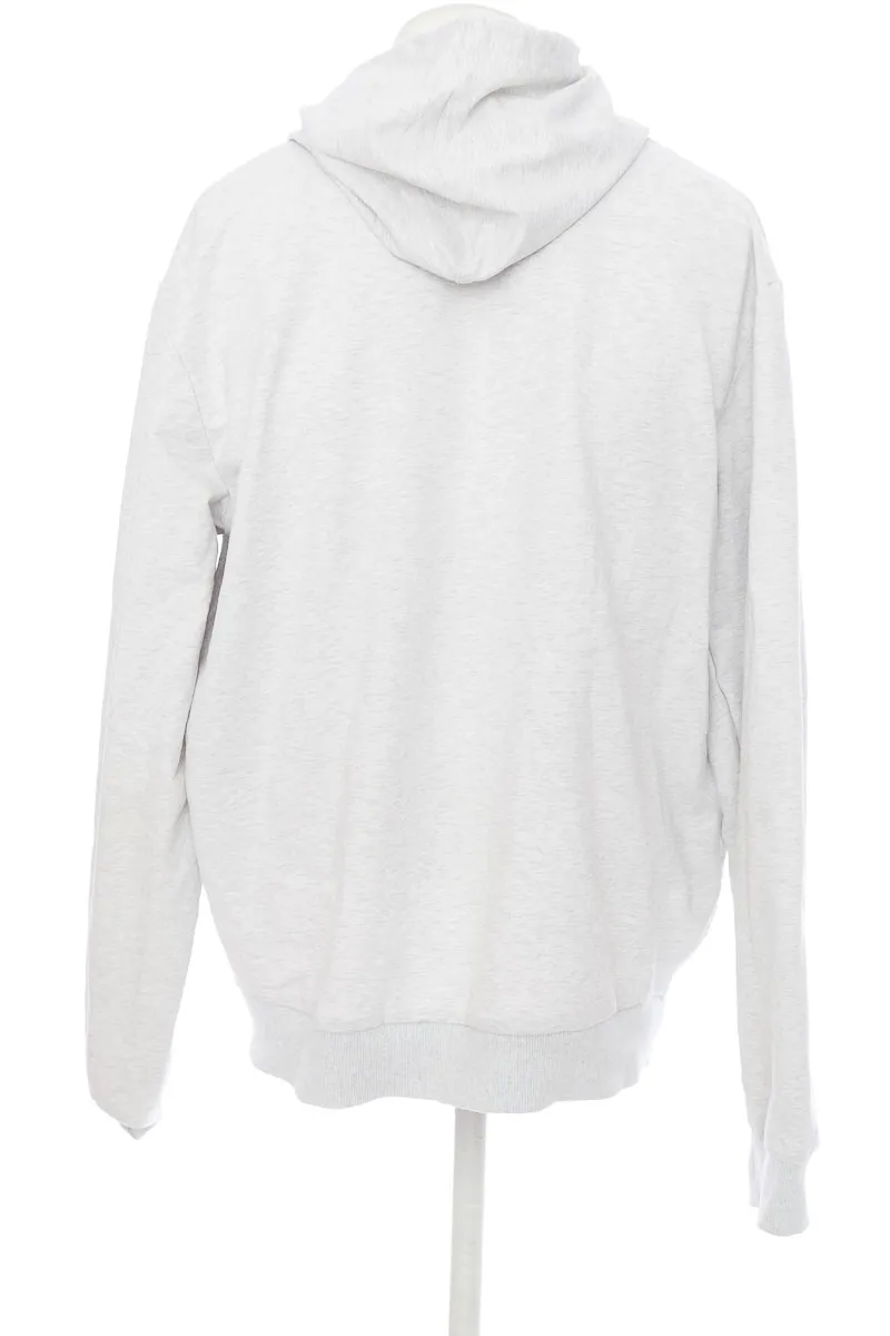 CHAQUETA COLOR GRIS  CLOSEANDO