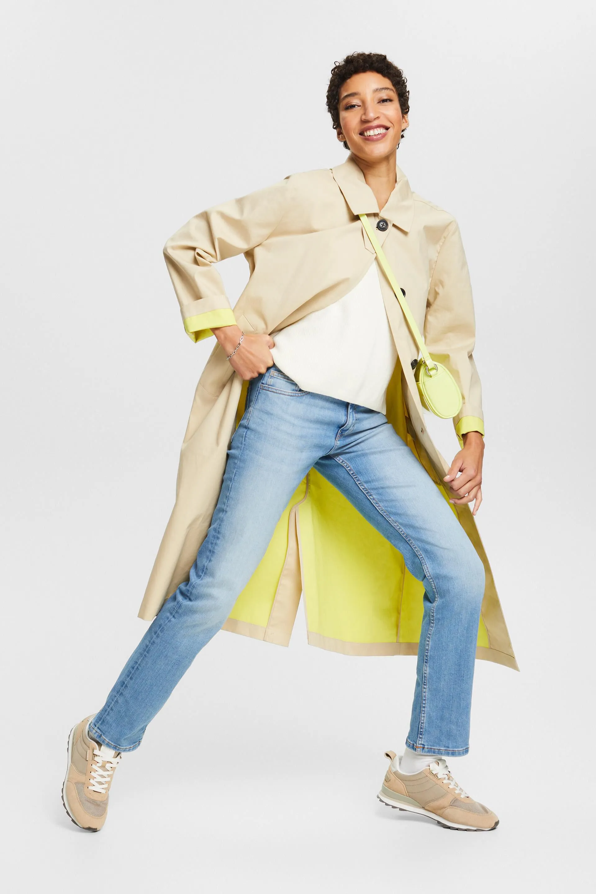 JEANS MIDRISE STRAIGHT FIT