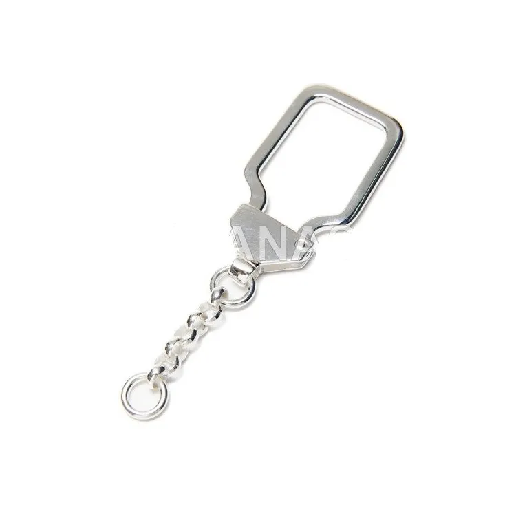 Llavero para medicos personalizado en plata de ley