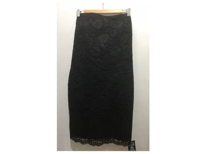 Marchesa Vestido de encaje con corsé Negro Púrpura 