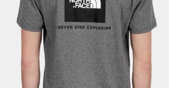 MEN'S NORTH FACE TSHIRT  NUEVO EN SU EMBALAJE ORIGINAL