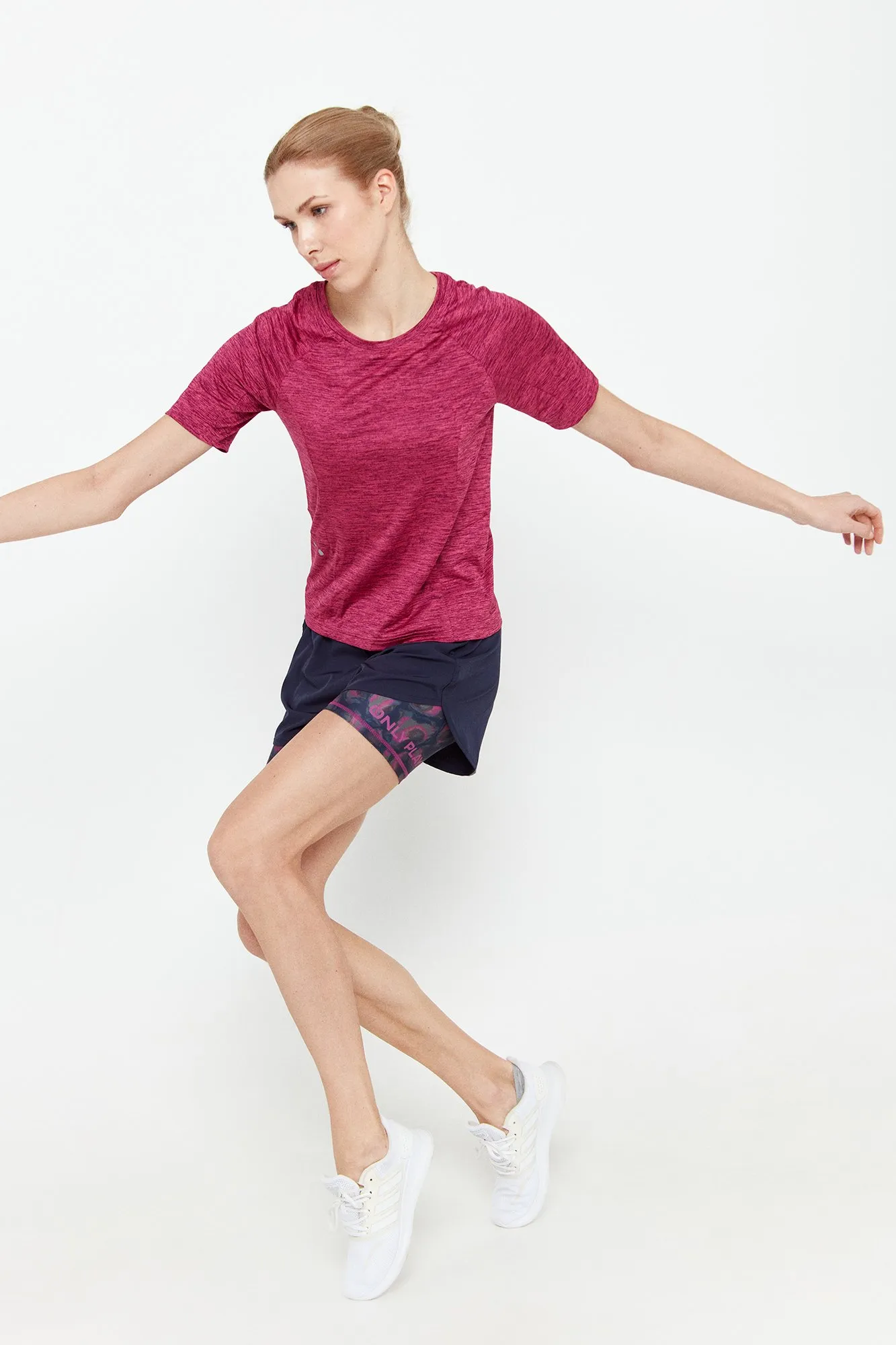Only Play Camiseta manga corta deportiva slim fit
