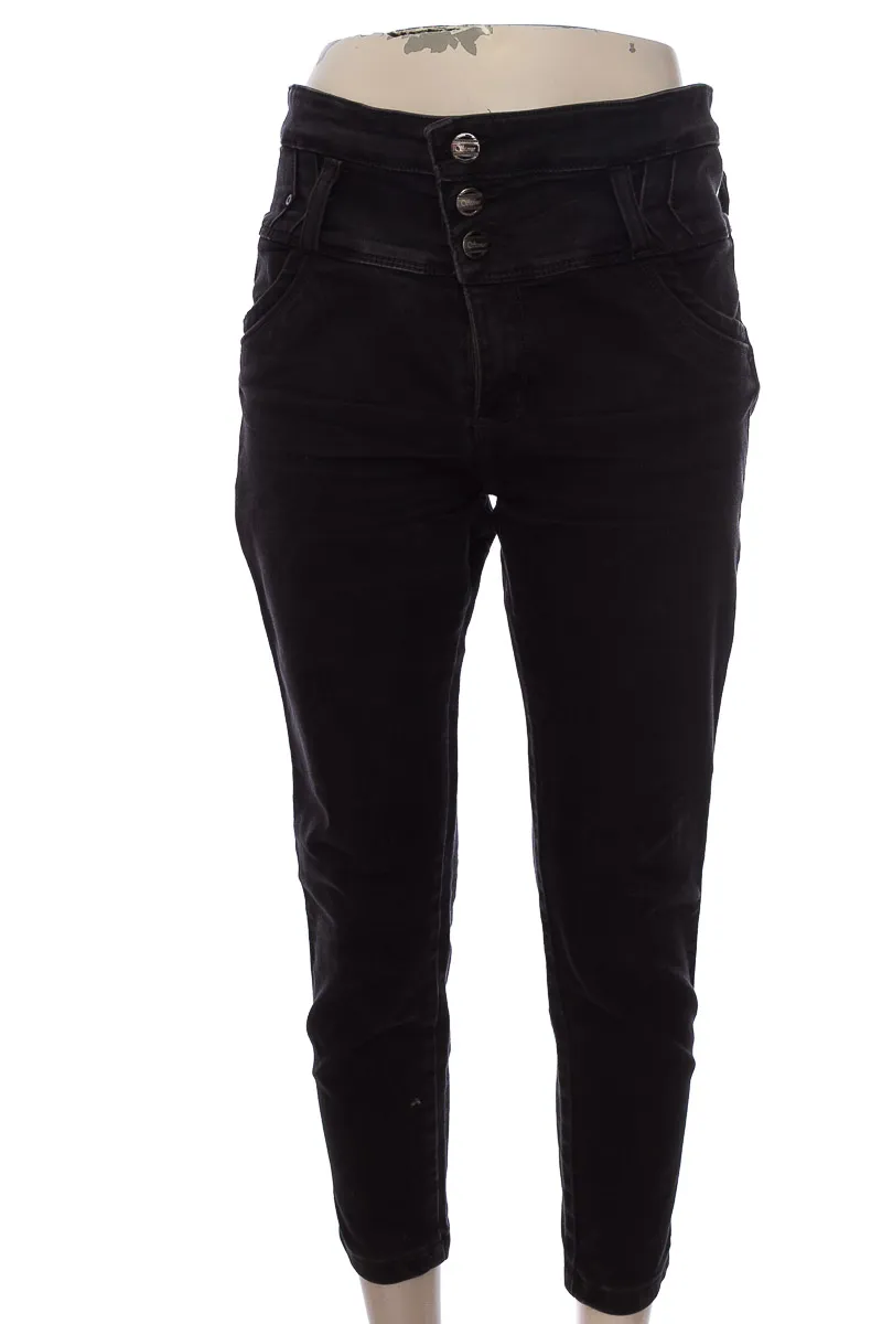 PANTALóN COLOR NEGRO  STONE JEANS
