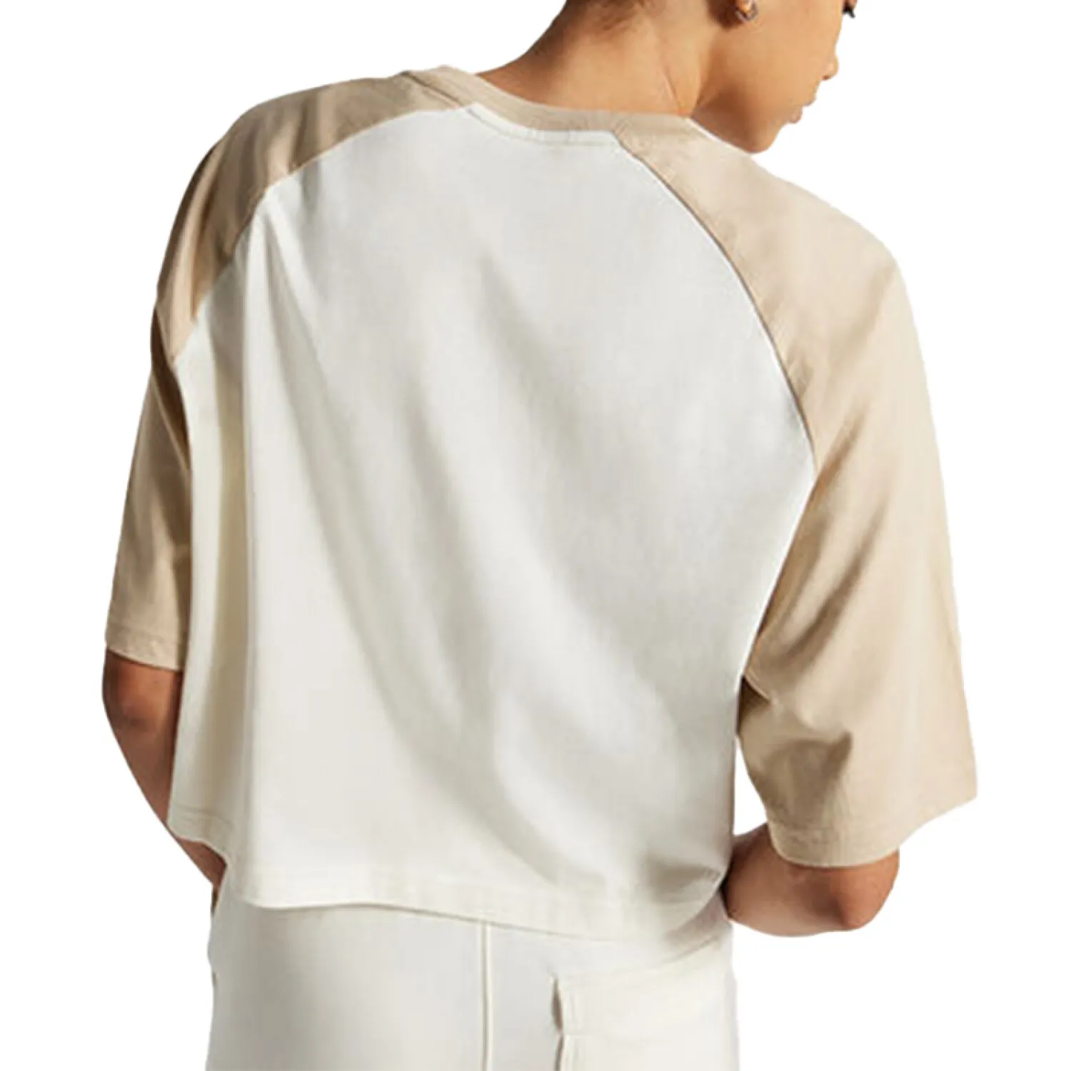 REMERA CONVERSE RETRO CHUCK CROPPED TEE  OFF WHITE