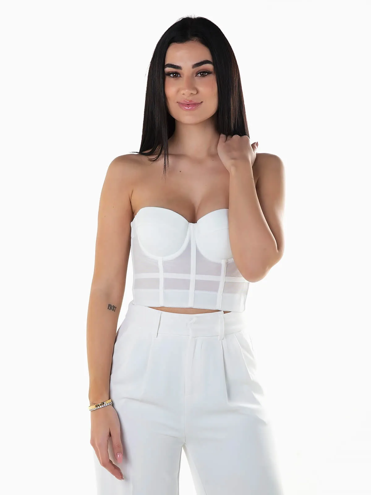 Top corto con tirantes estilo corsé