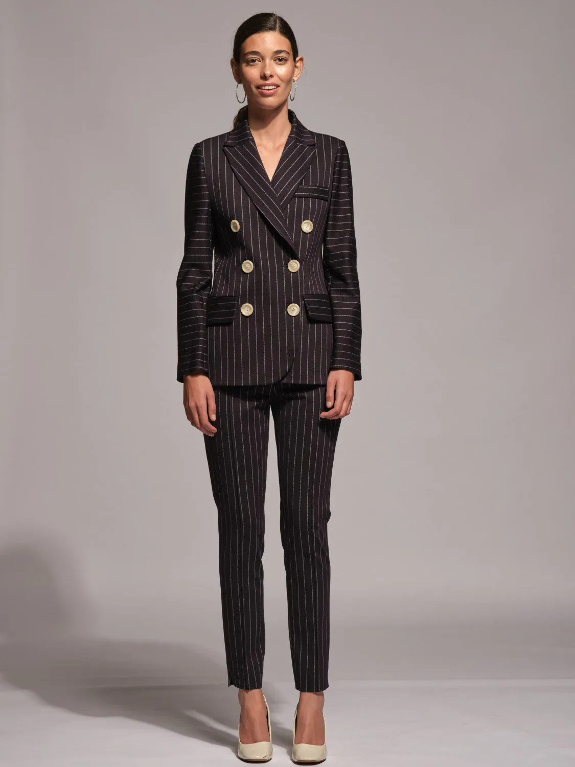 TRAJE CHAQUETA ACACIA + JONAS MOSKADA
